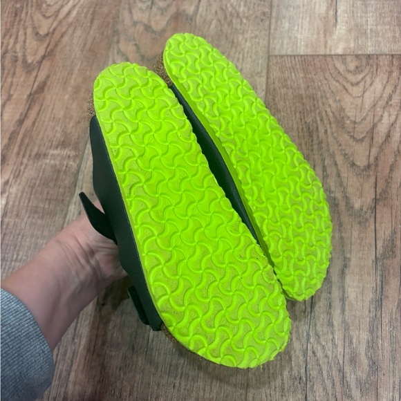Birkenstock Kid’s Arizona Burko-Flor Camo Black Lime size youth 2-2.5 - Picture 5 of 7